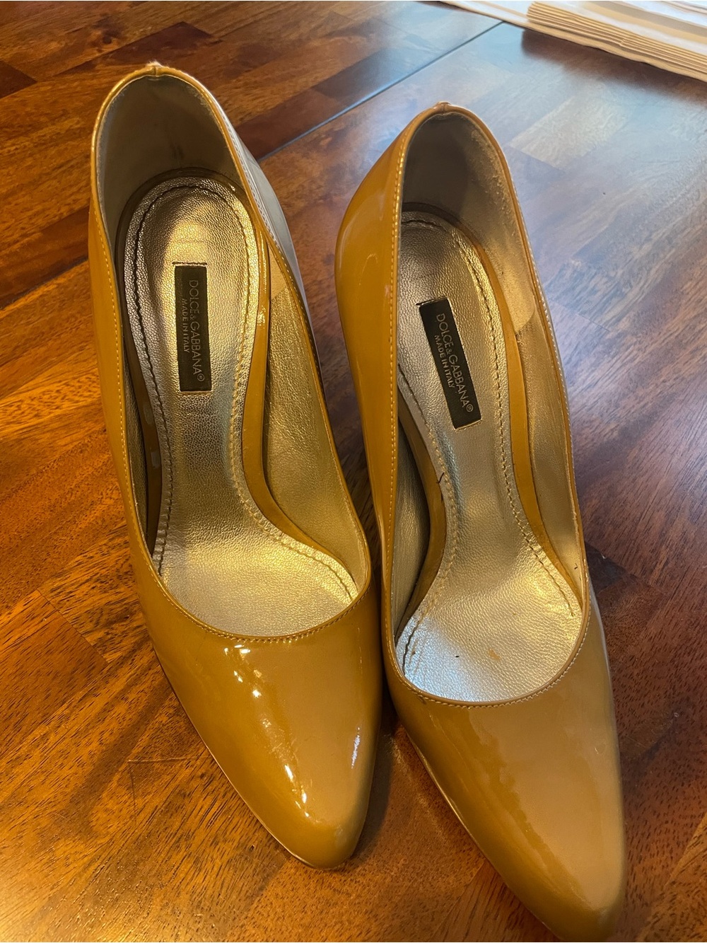Dolce & Gabbana Glossy Tan Patent Leather Pointed-Toe Pumps